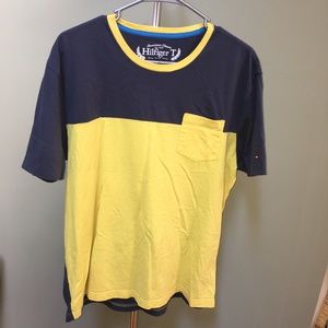 Tommy Hilfiger Men's T-shirt Size XL